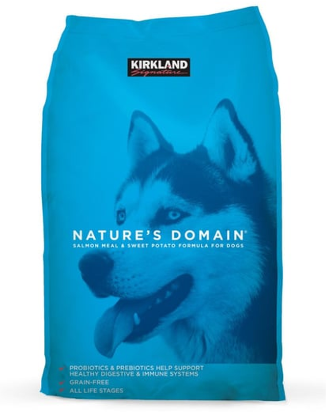 Kirkland Signature Nature's Domain Salmon Meal Dry Dog Food (15.87 kg)