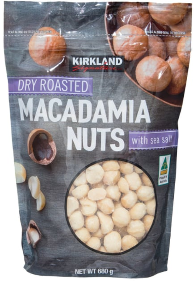 Kirkland Signature Dry Roasted Macadamia Nuts (680 g)