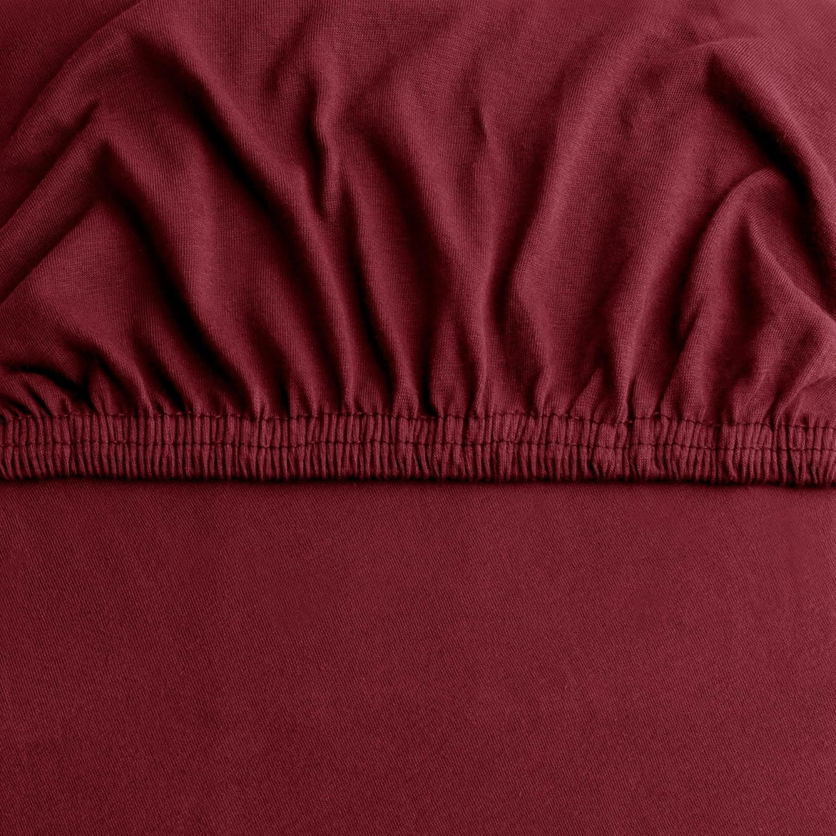 Hotel Quality Fitted sheets - 2 Piece Fitted sheets  -Breathable Bedding - Wrinkle, Fade, Stain Resistant- 26inch/40cm Deep Pocket Fitted Bed Sheet-Wrinkle and Fade Resistant,(Red,Super King)