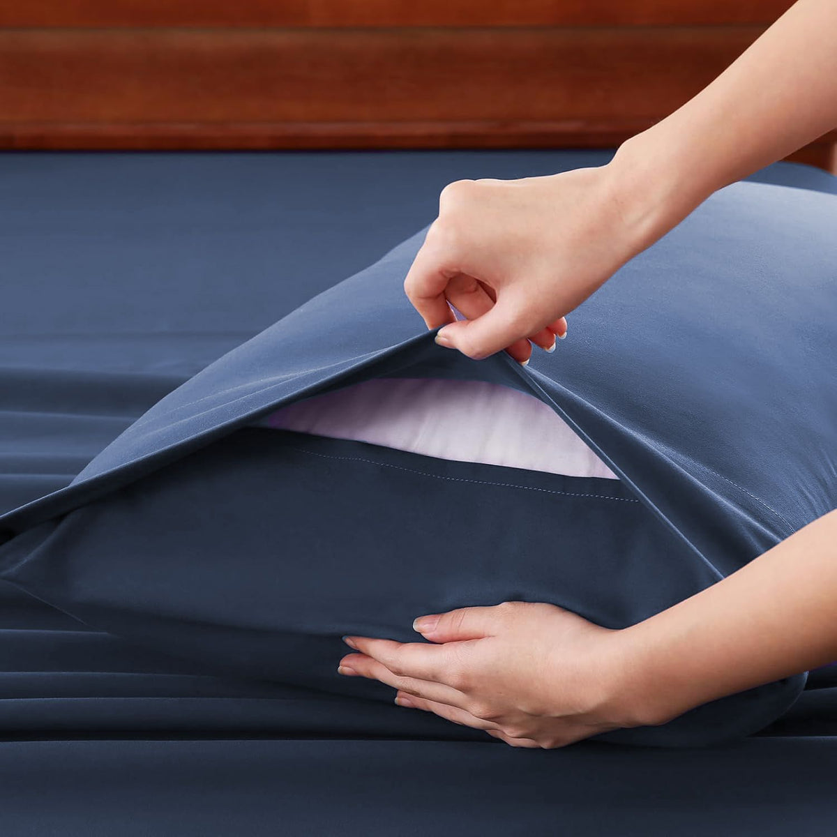 Hotel Soft Bed Sheet Set- Bedding Sheets & Pillowcases -Breathable Bedding - Wrinkle, Fade, Stain Resistant-Deep Pocket Flat Fitted Bed Sheet Set(Navy,King)