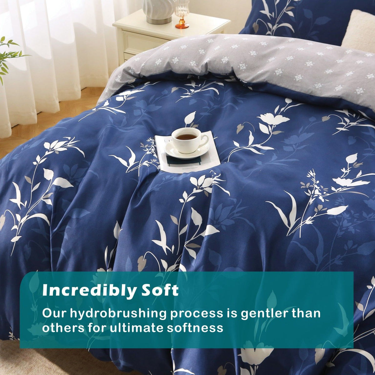 3 Piece Hotel Soft Microfiber Quilt Cover Set-2000TC Duvet/Donna Cover Set & Pillowcases -1 Quilt Cover Zipper Closure & 1 x Pillowcases-Breathable Bedding - Wrinkle, Fade, Stain Resistant(Navy Floral,King)