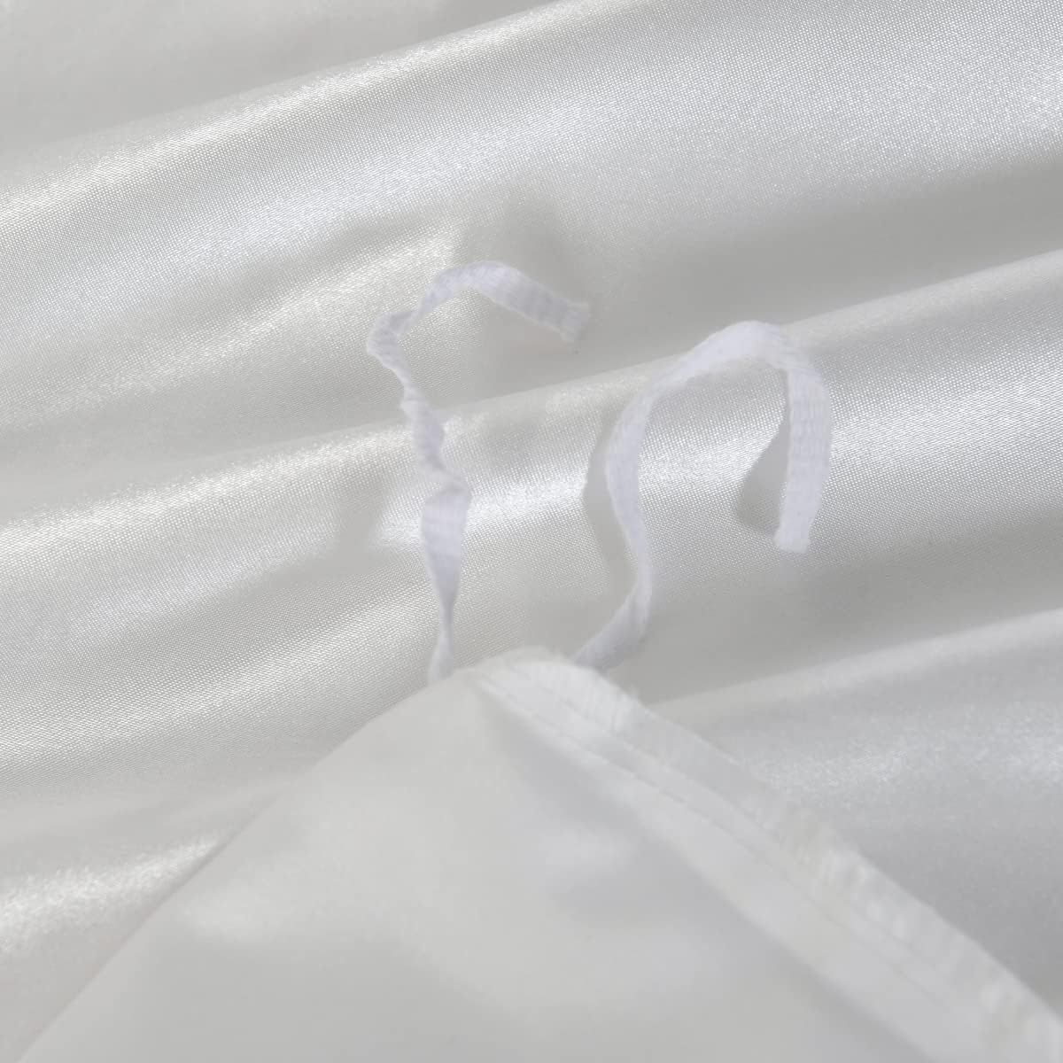Satin Quilt cover Set Hotel 3 Pieces Quilt cover with Pillowcase, Art Silk Bedding Set-Luxury Soft Silky pillowcase for Hair and Skin, Similar to Silk Duvet/Donna Cover Set- 3 Pieces(Double,White)