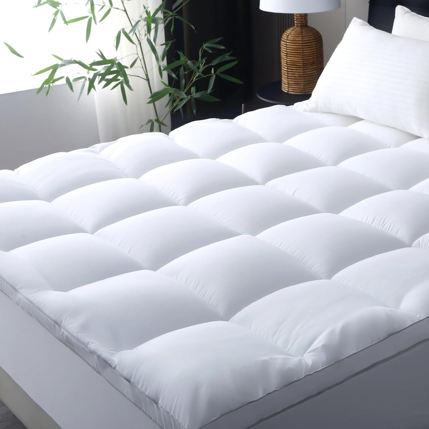 1000GSM Mattress Topper Viscose Derived from Bamboo, Thick Pillowtop Fitted Mattress Cover with 45cm Deep Skirt - Machine Washable Hypoallergenic（Single,Black）