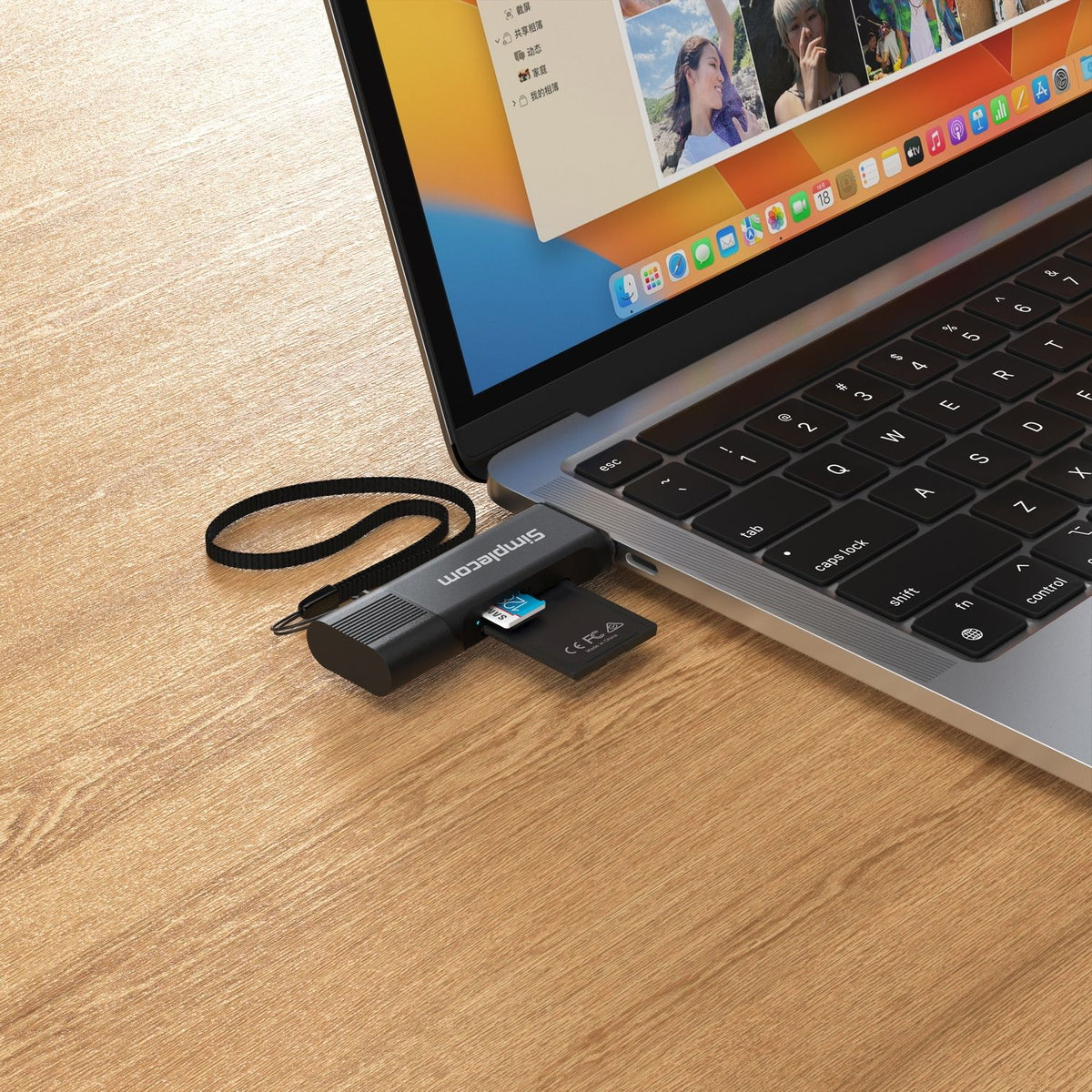 Simplecom CR402B SuperSpeed USB-C and USB-A Dual Slot Card Reader for SD MicroSD USB 3.2 Gen 1