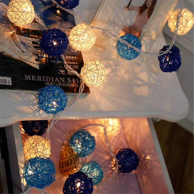 1 set Blue n White 5cm Rattan Cane 20 Ball battery 3m String Lights