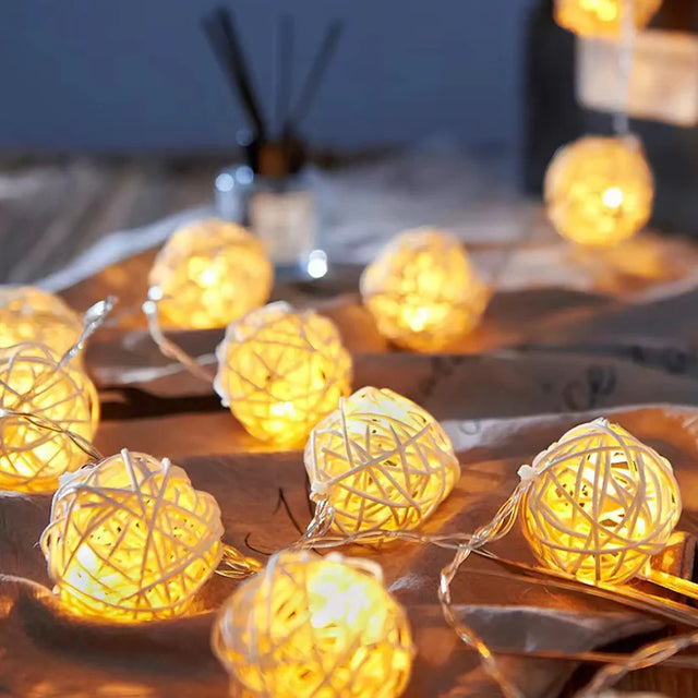 1 set Yellow 5cm Rattan Cane 20 Ball battery 3m String Lights
