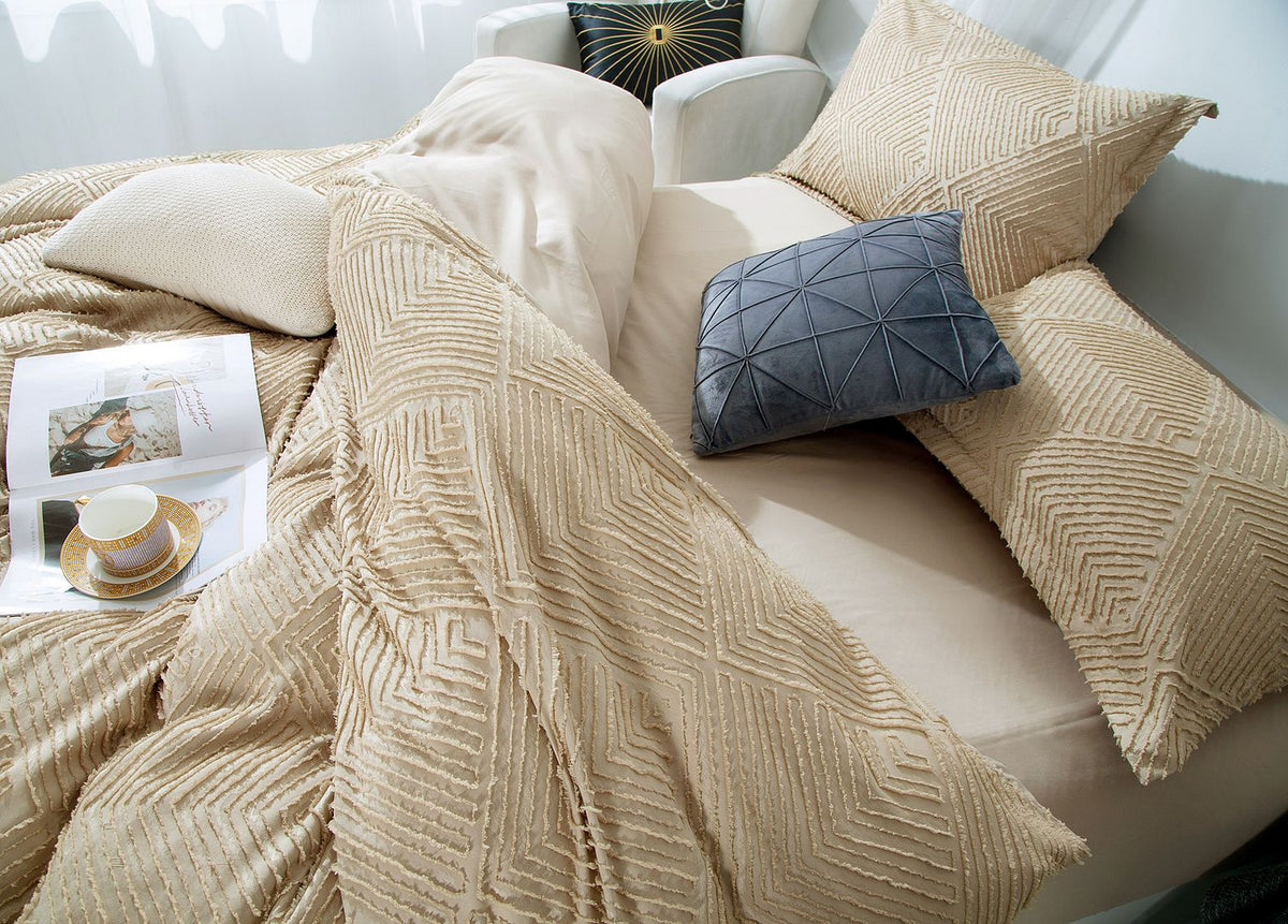 Tufted Textured Jacquard Quilt Cover Set - Super King Size
