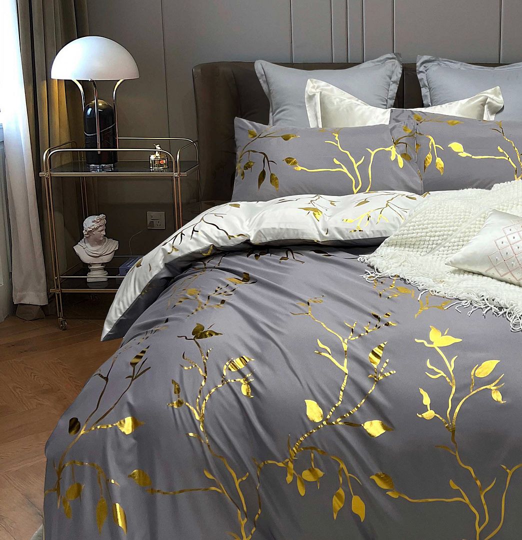 Reversible Design Grey Queen Size Bed Quilt/Duvet Cover Set