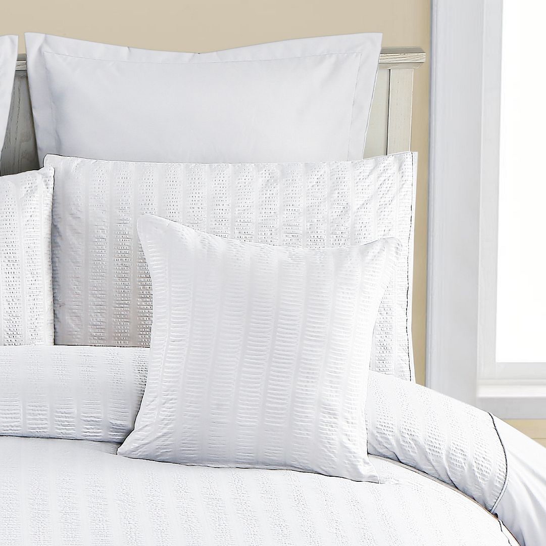1000TC Ultra Soft Seersucker Cushion Covers - 2 Pack - White
