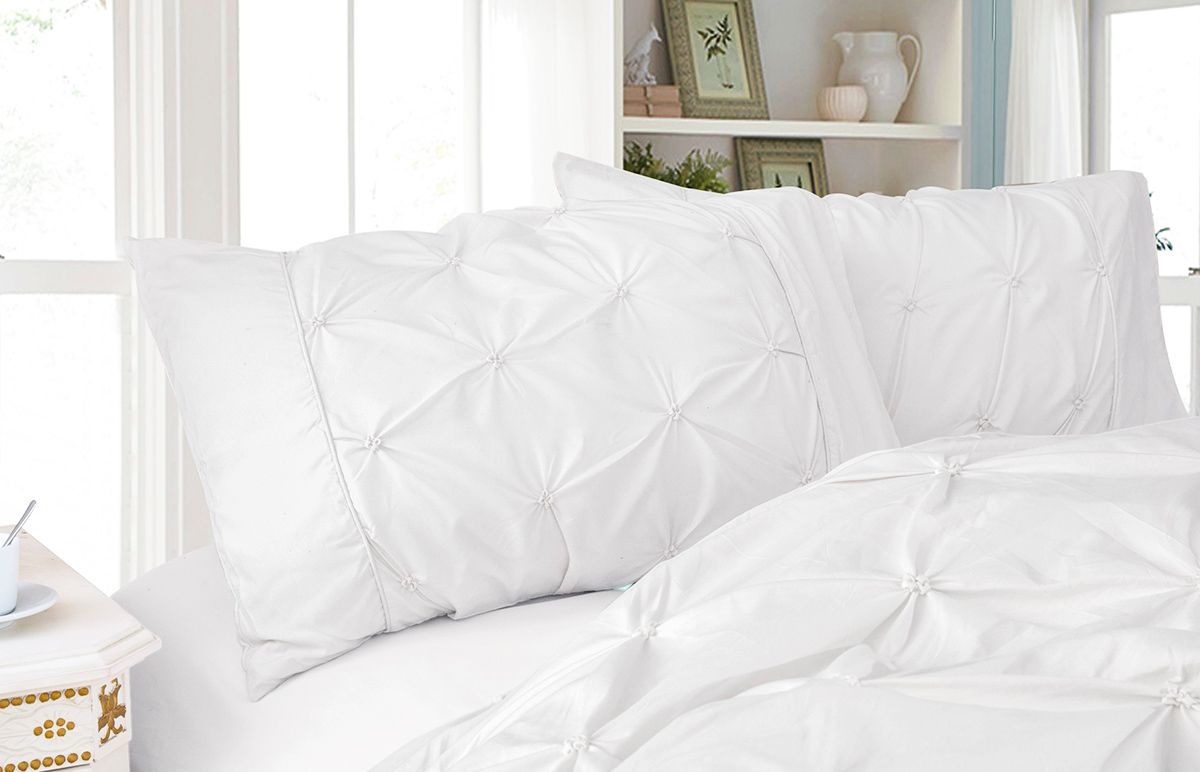 Diamond Pintuck Ultra Soft Standrad size Pillowcases 2 - Pack - White