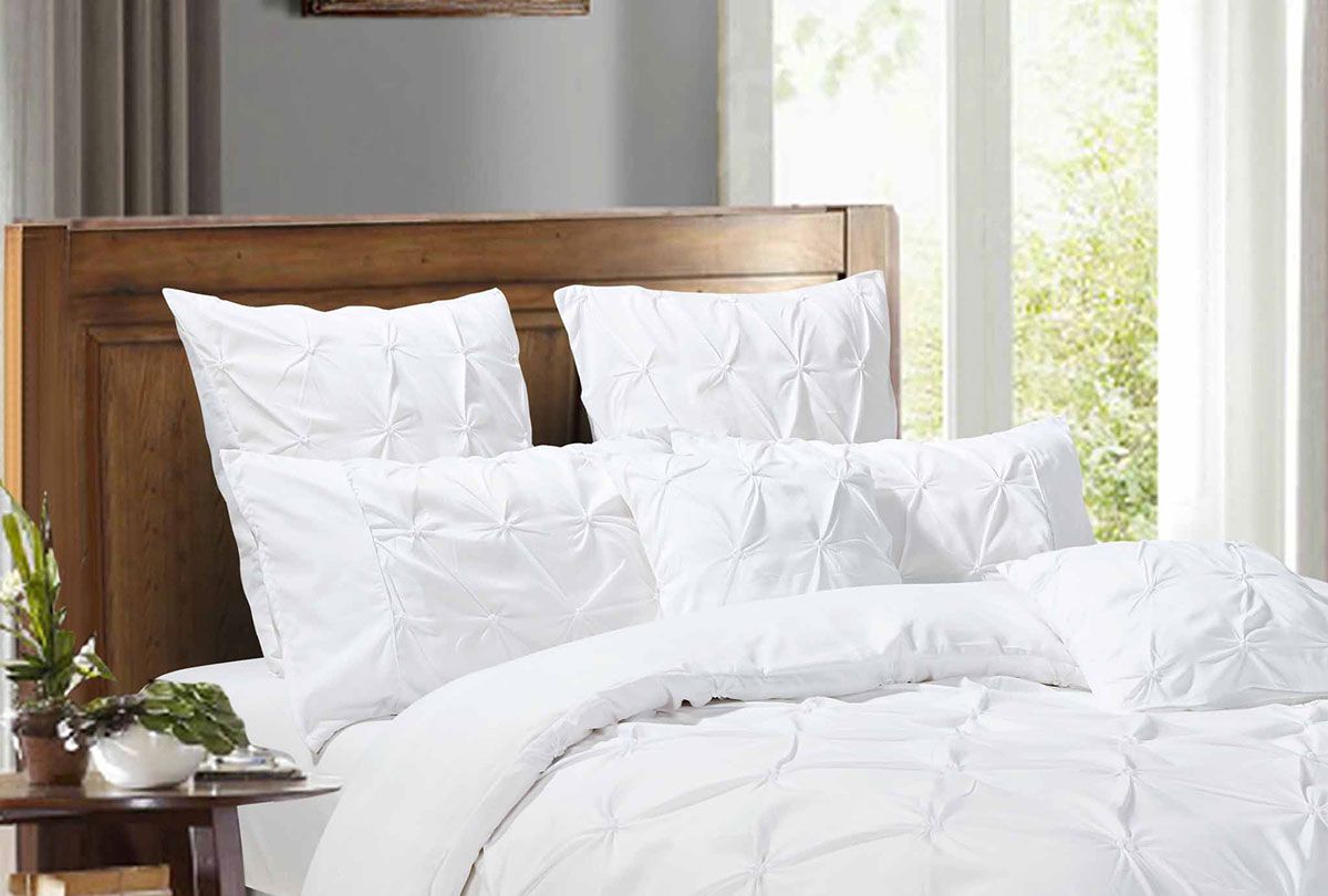 Diamond Pintuck Ultra Soft Standrad size Pillowcases 2 - Pack - White