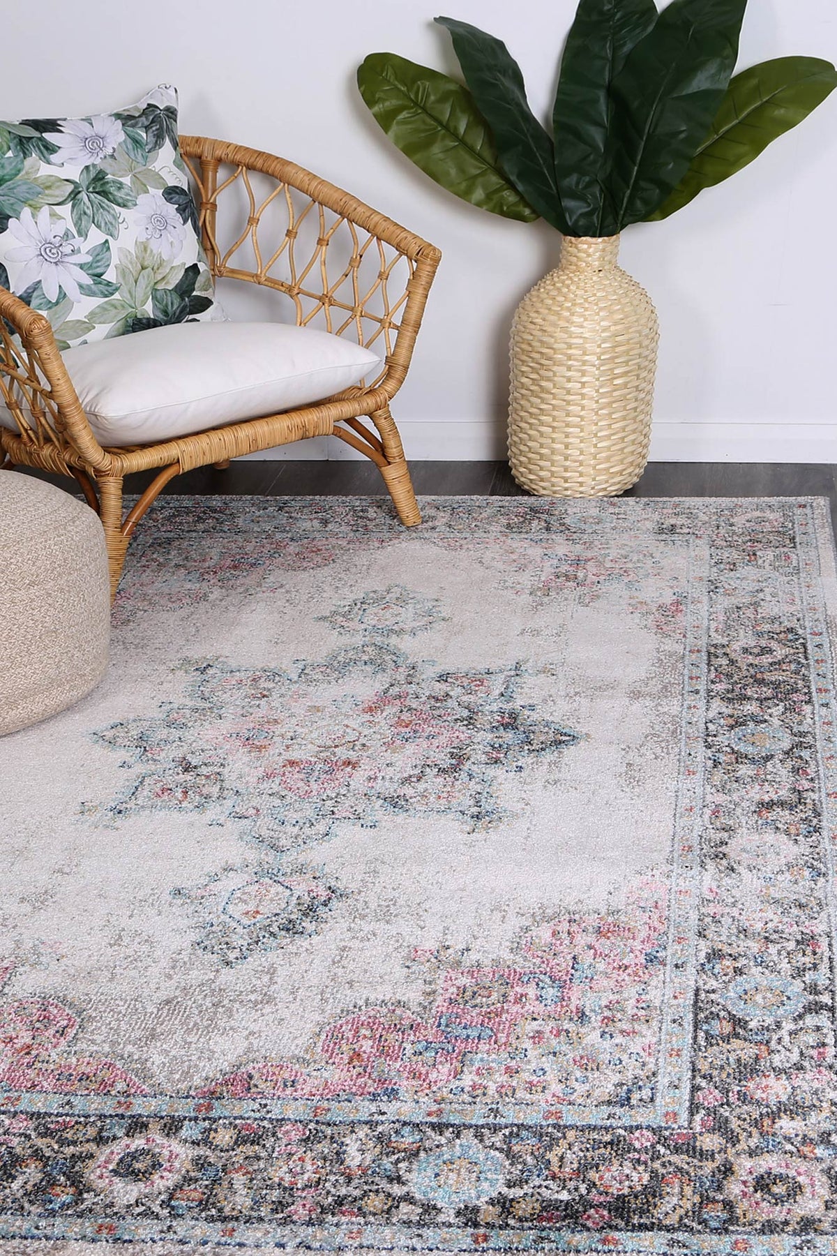 brentwood-transitional-cream-rug 160x230