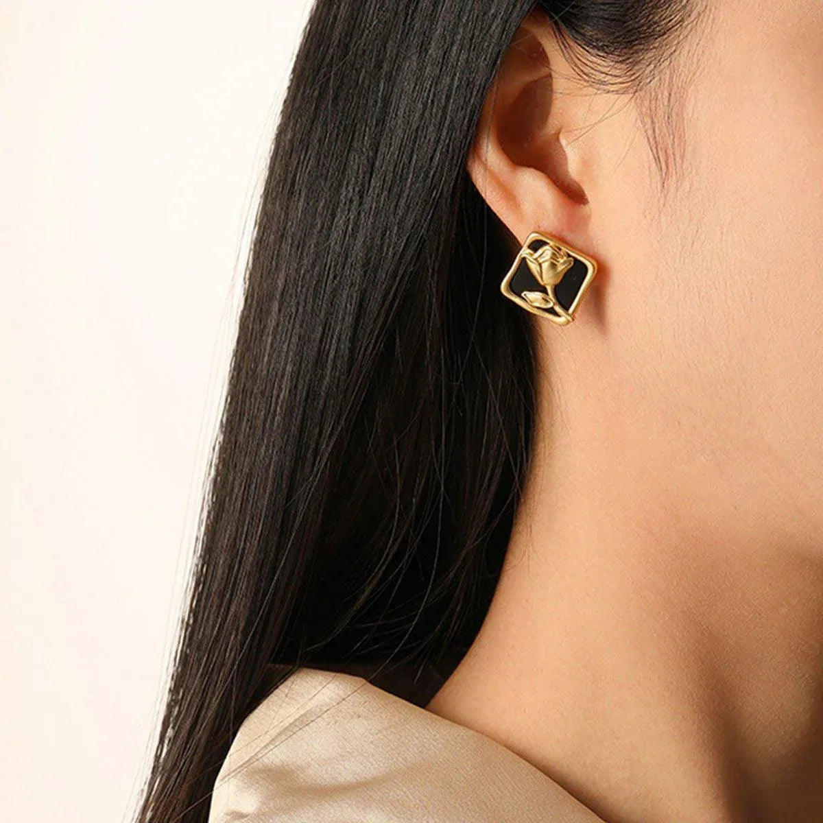Vintage Matte Black Rose Square Stud Earrings Elegant Fashion Jewelry Women
