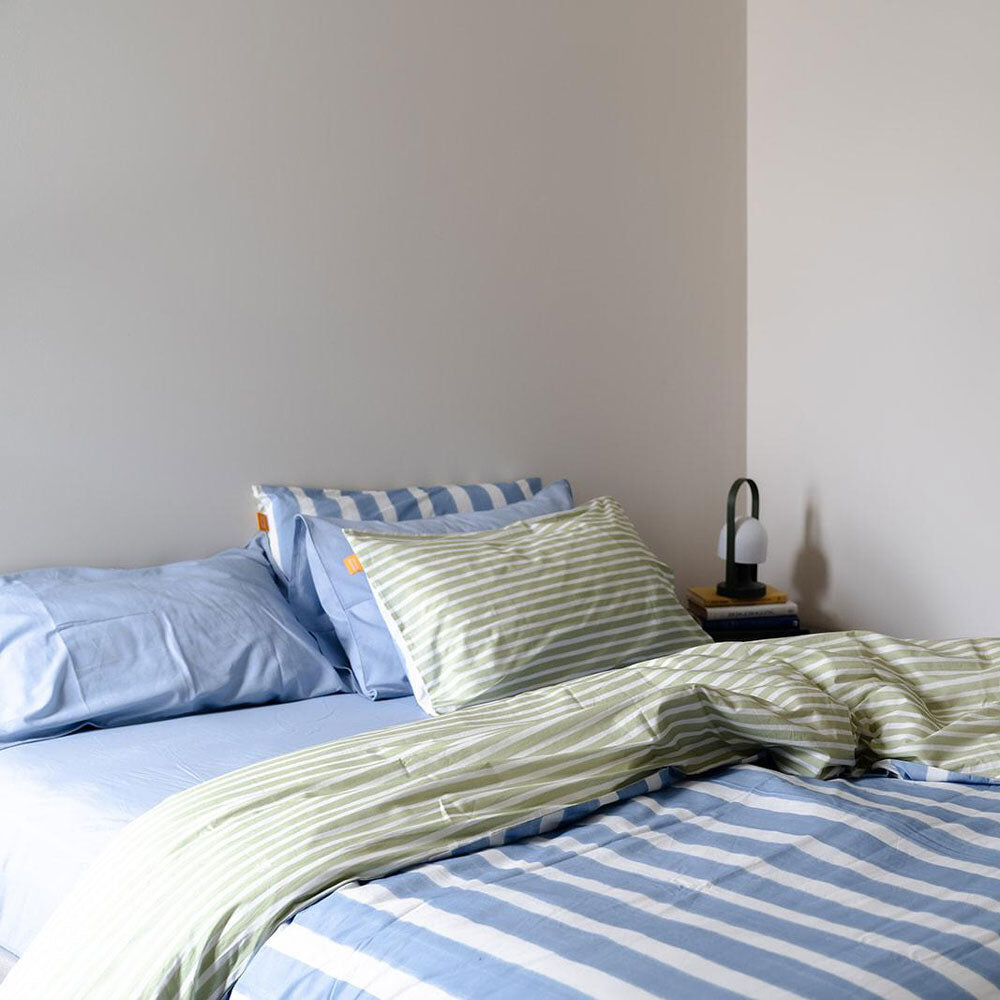 100% Cotton Duvet Quilt Cover Set w/ 2 Pillow Cases in Reversible Blue/Green/White Stripe - Single