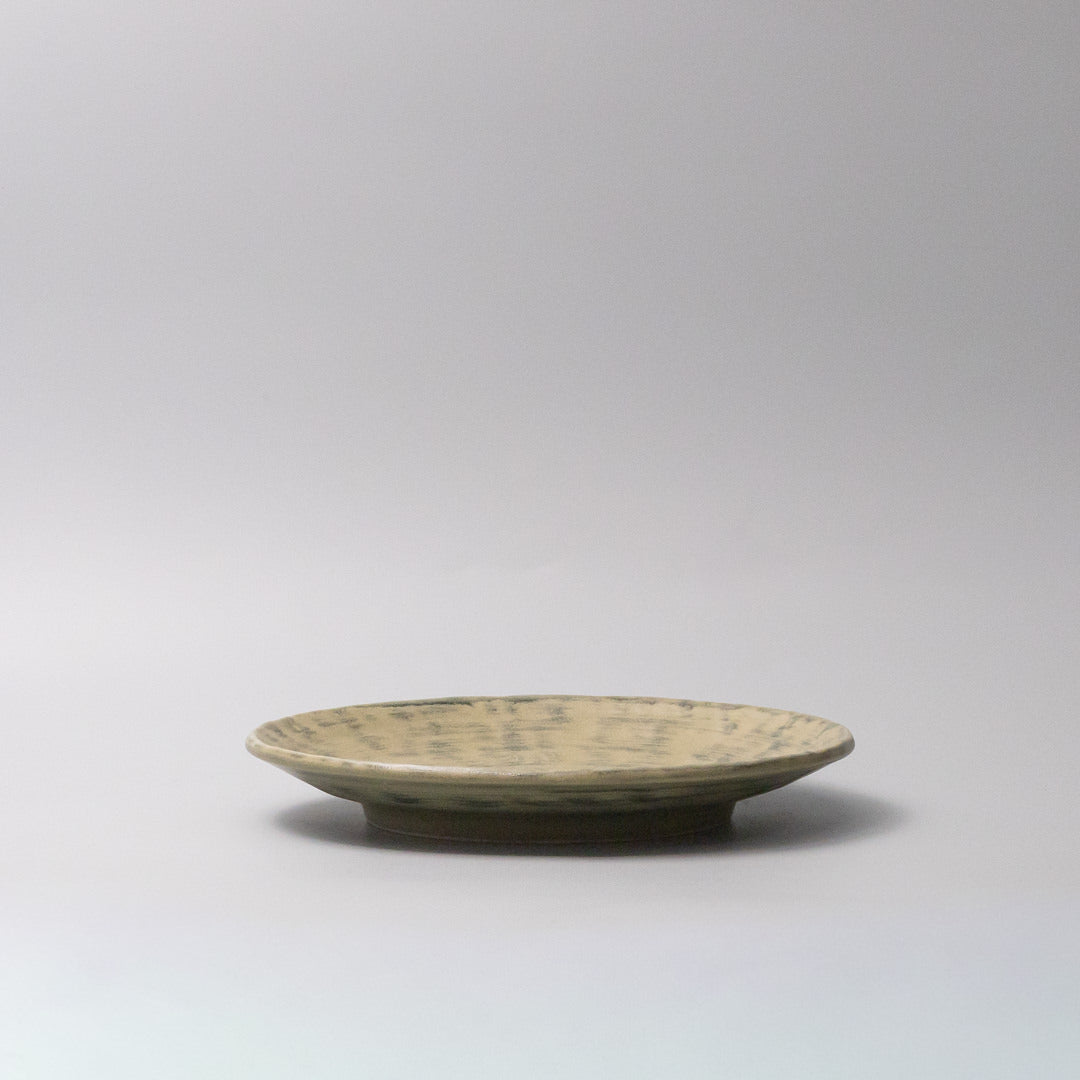 Thick Edge Plate 25cm Washed Fern