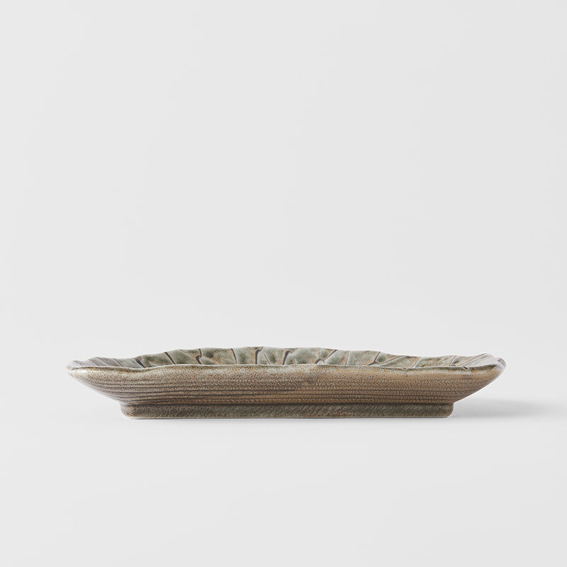 Plate D Shaped 21cm Moss Net Design