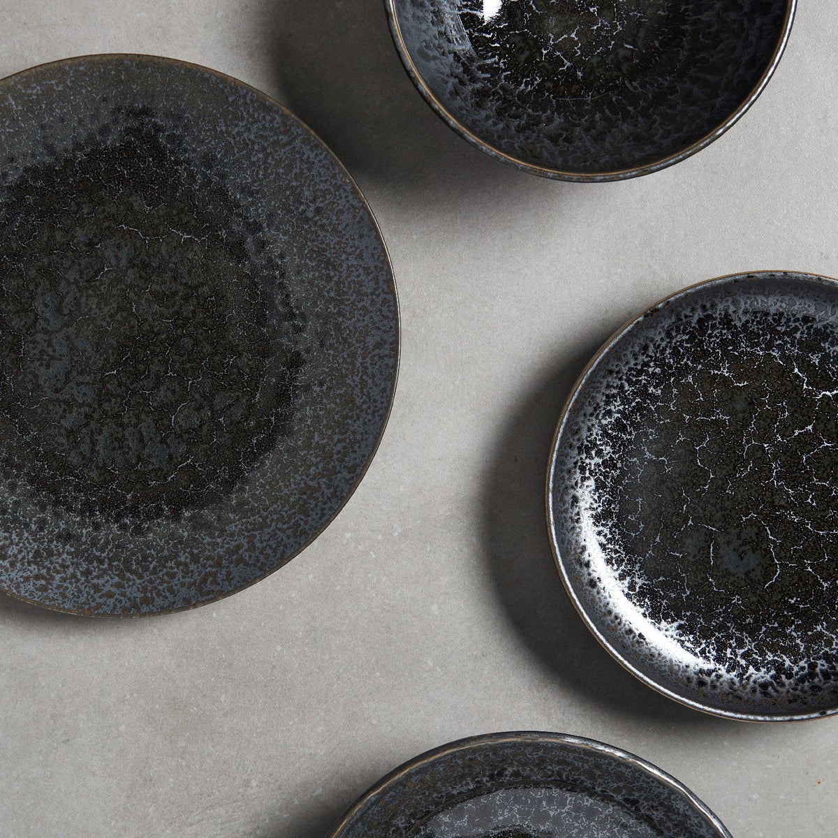 Dinner Plate 28cm Black Pearl Glaze