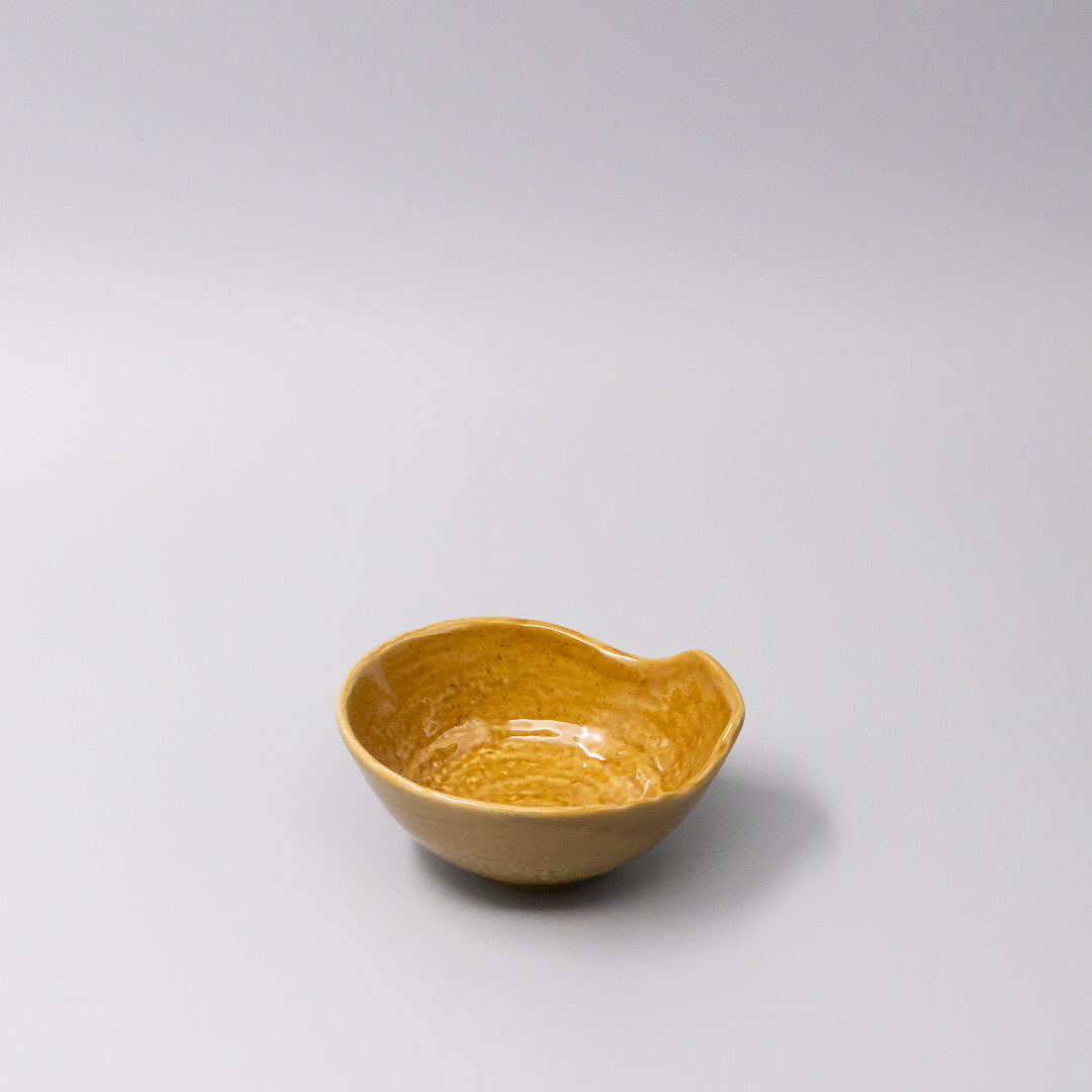 Bowl with Handle 13cm Saffron Gloss Glaze