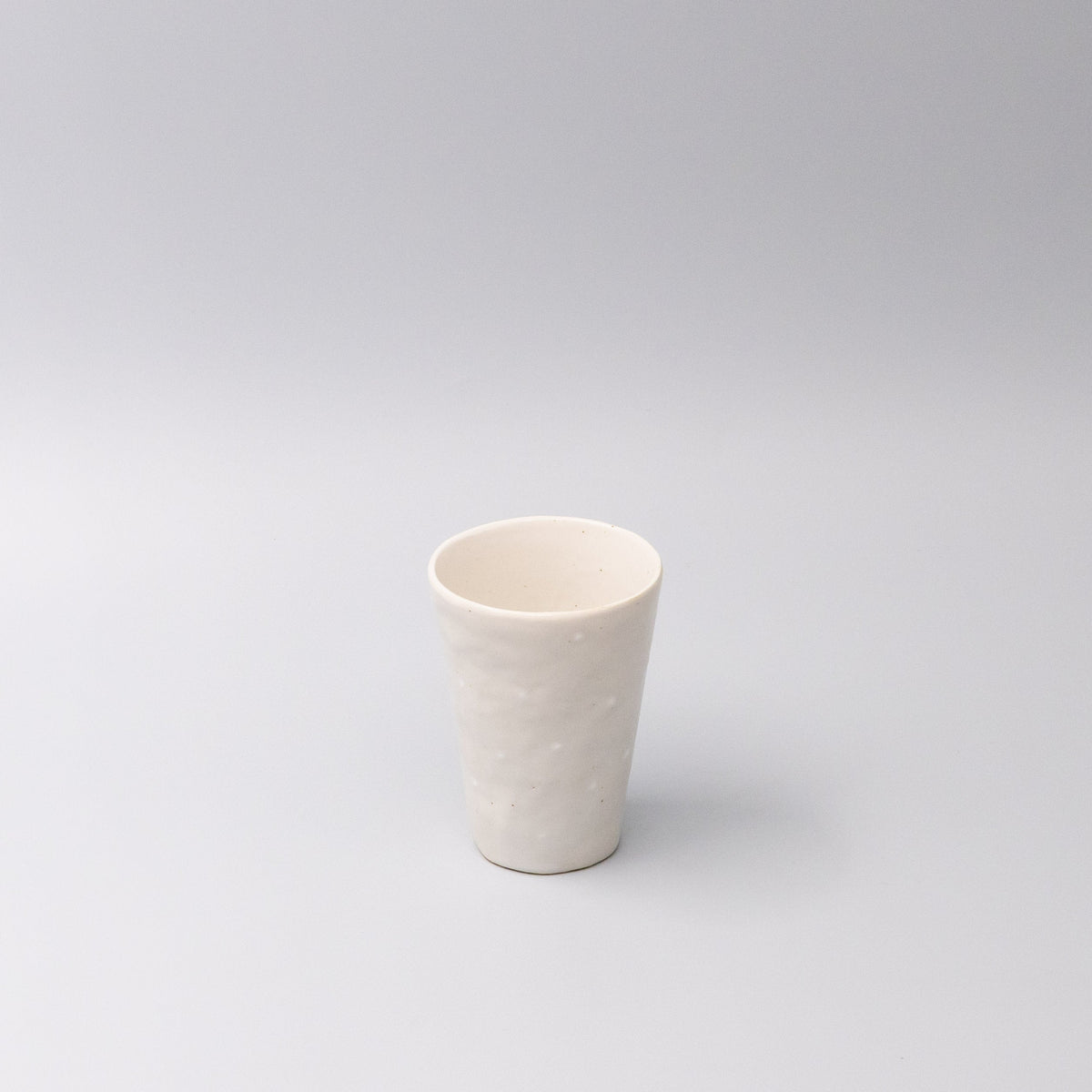 Tumbler 200ml Tapered Shape Ostrich White