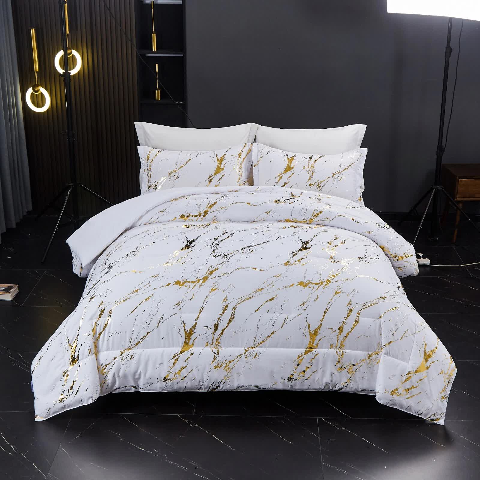 Cloud Rest Bedding Collection – Minimal 3‑Piece Comforter