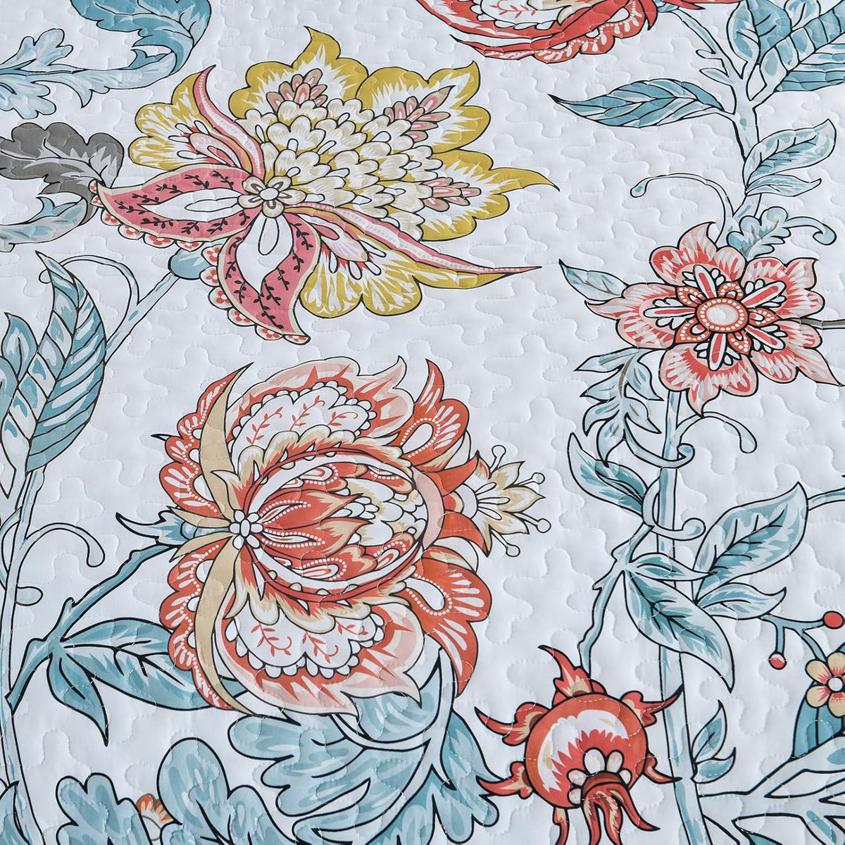 Jazzy Quilted bedspread & pillowcovers set Express Your Personality Queen size