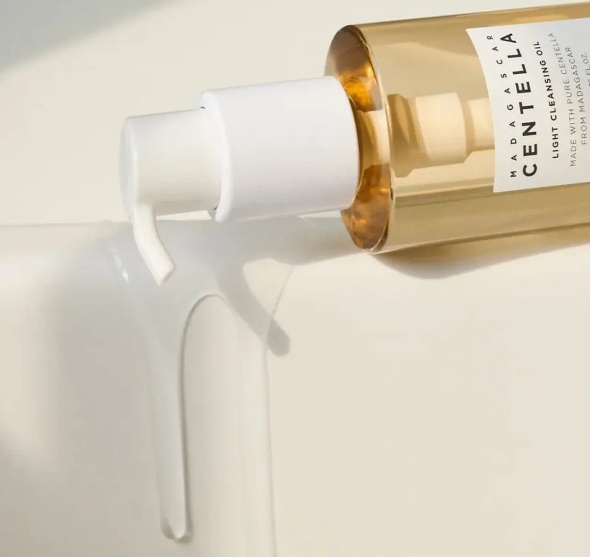 [Skin1004] Madagascar Centella Light Cleansing Oil 200ml